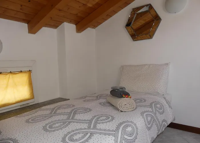 Free Wi-fi, Parking & Bike Service Daire Lecco