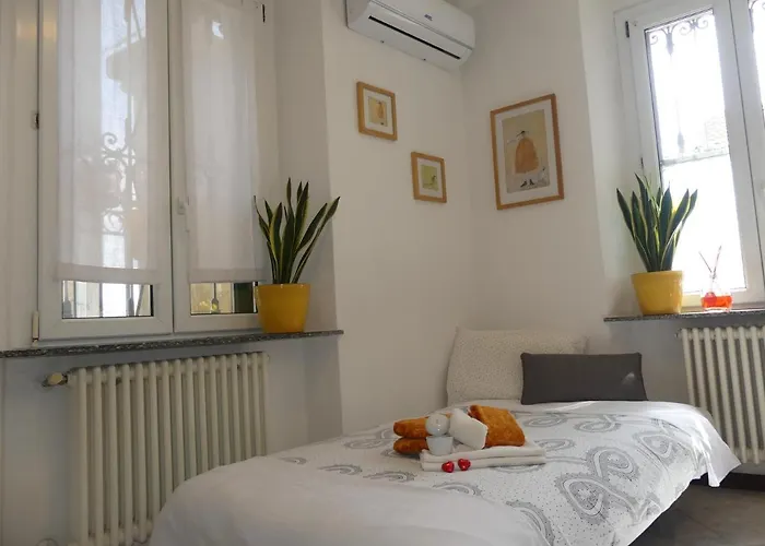 Free Wi-fi, Parking & Bike Service *