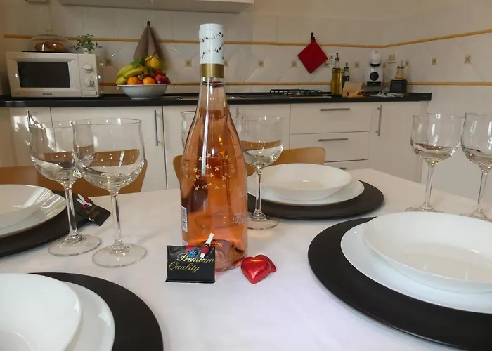 Free Wi-fi, Parking & Bike Service Daire Lecco