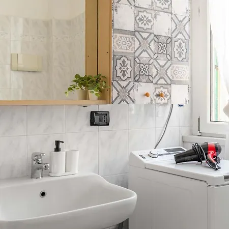 [villa Lecco] Free Wi-fi, Parking&bike Service *