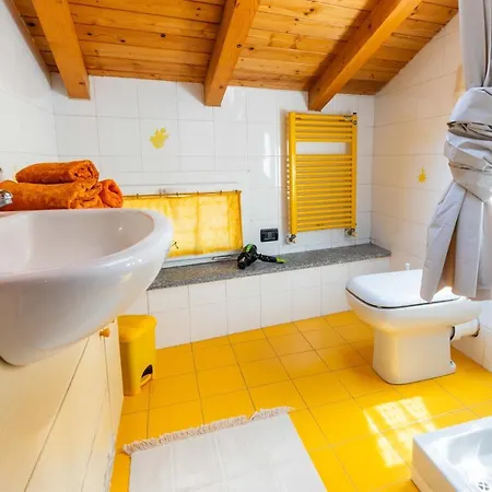 [villa Lecco] Free Wi-fi, Parking&bike Service Lecco